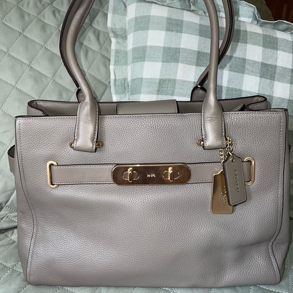 Coach Handbags - Coach “Swagger” Pebbled Leather Shoulder Bag